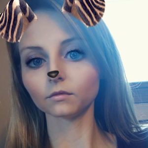 Meet your Posher, Brittney